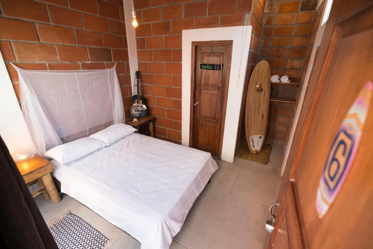 Free Spirit Ecuador, Puerto Engabao Hotel Exterior foto