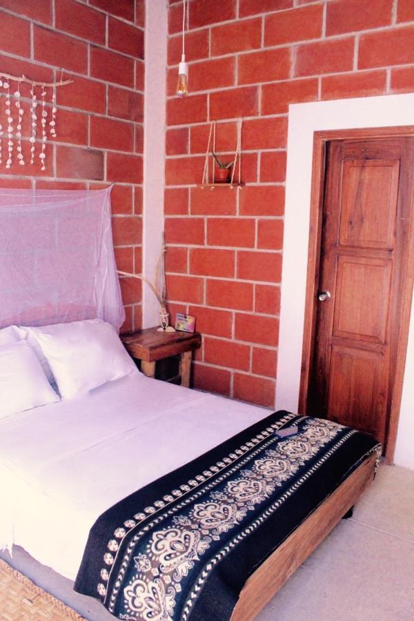 Free Spirit Ecuador, Puerto Engabao Hotel Exterior foto